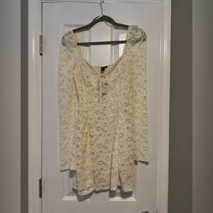 Windsor Cream Lace Dress Size Large